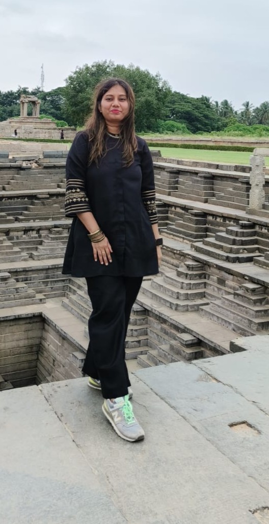 Click to see detail about Miss.  Bote