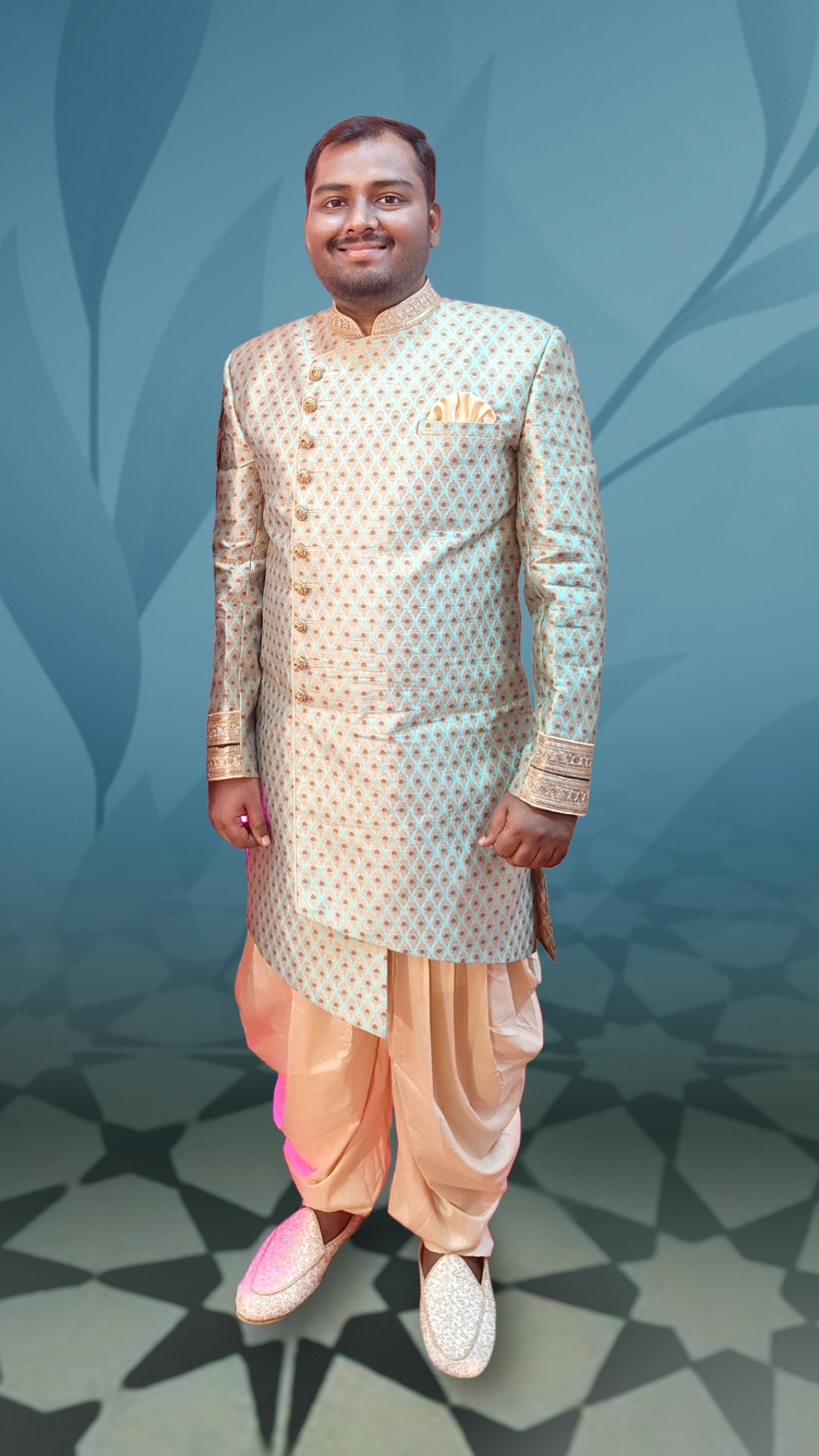 Click to see detail about Mr.  Sawadekar