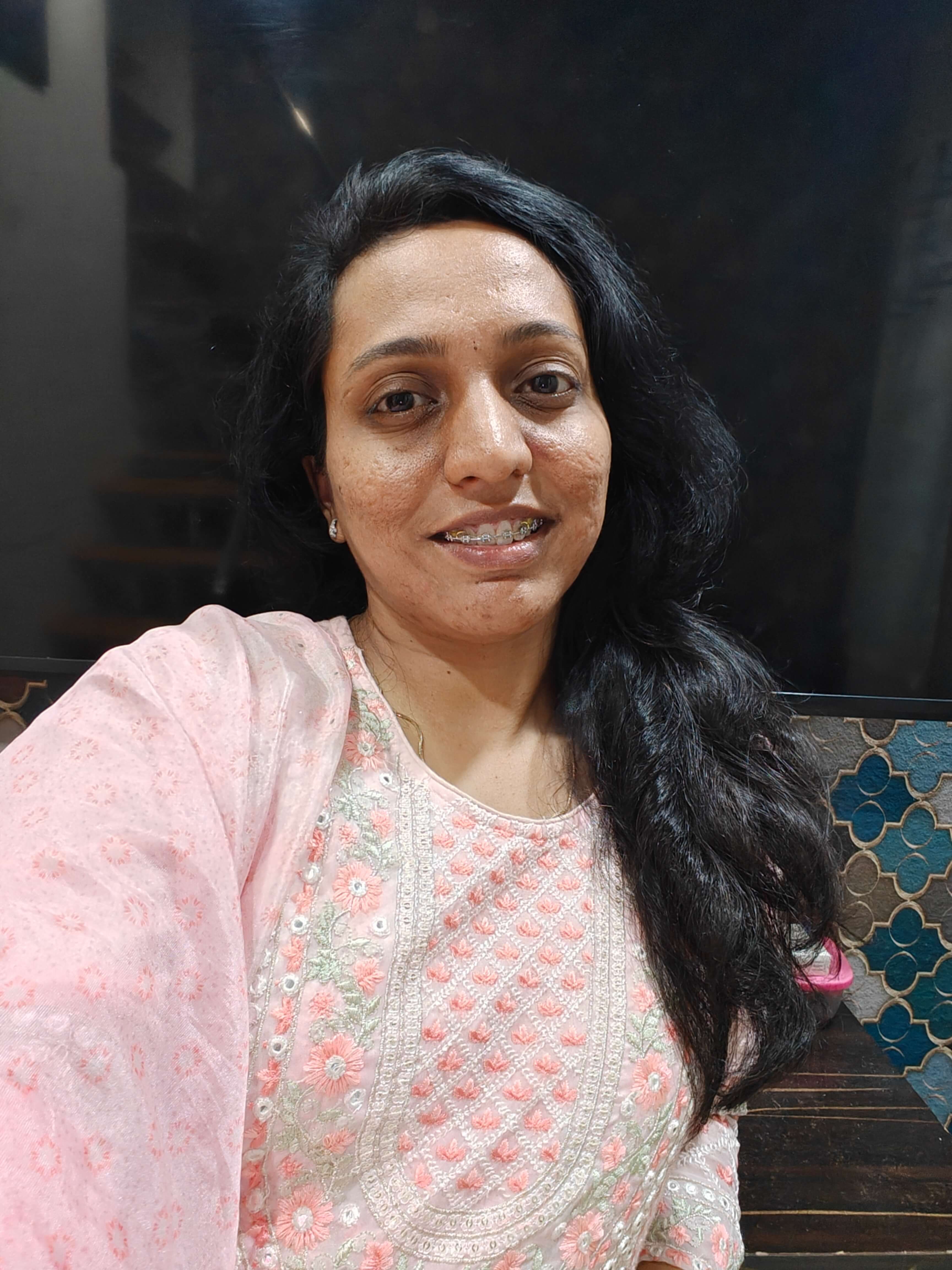 Click to see detail about Miss.  Sakunde