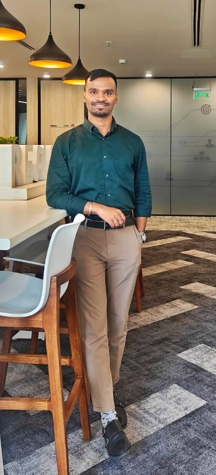 Click to see detail about Mr.  Wagh