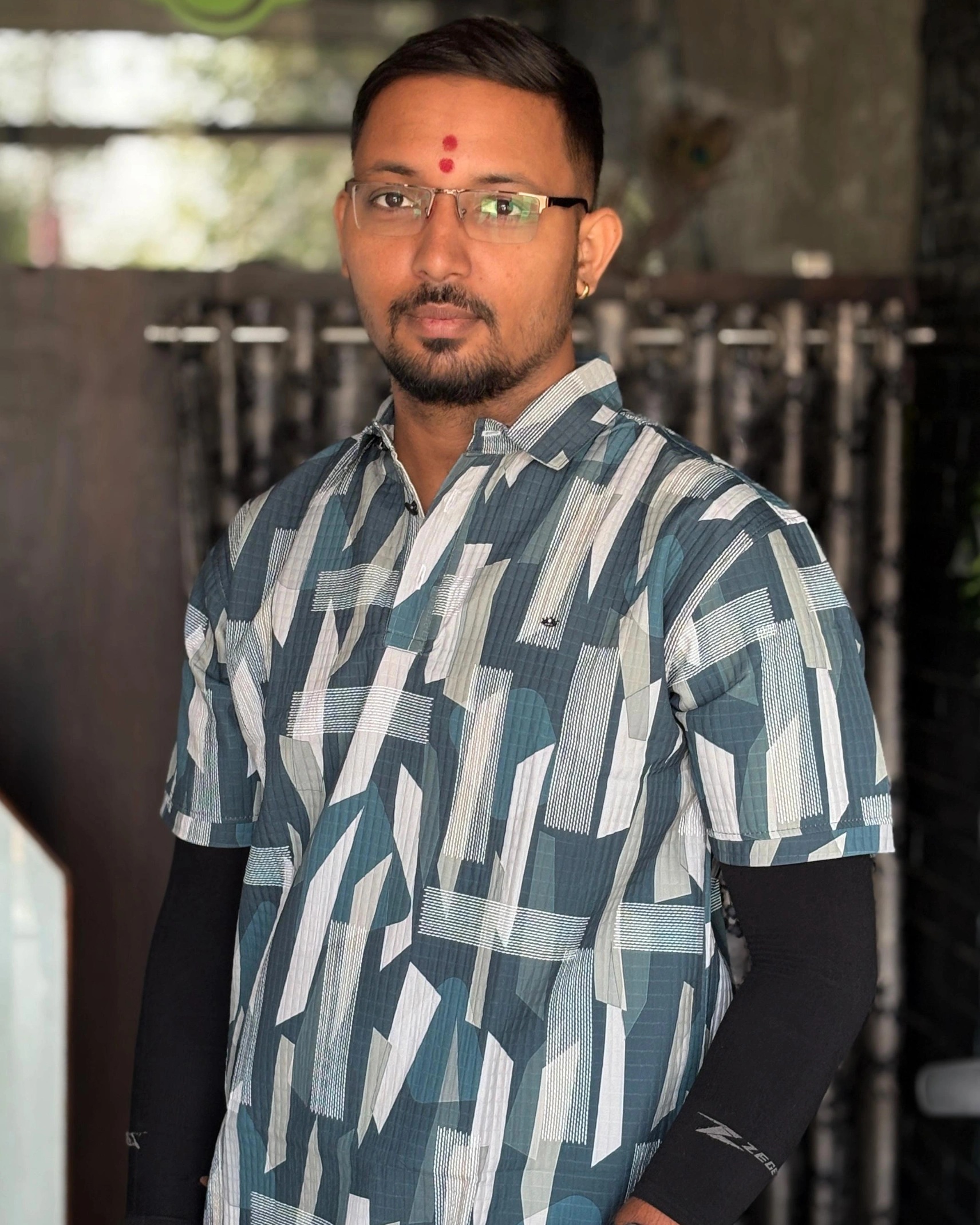 Click to see detail about Mr.  Chaudhari