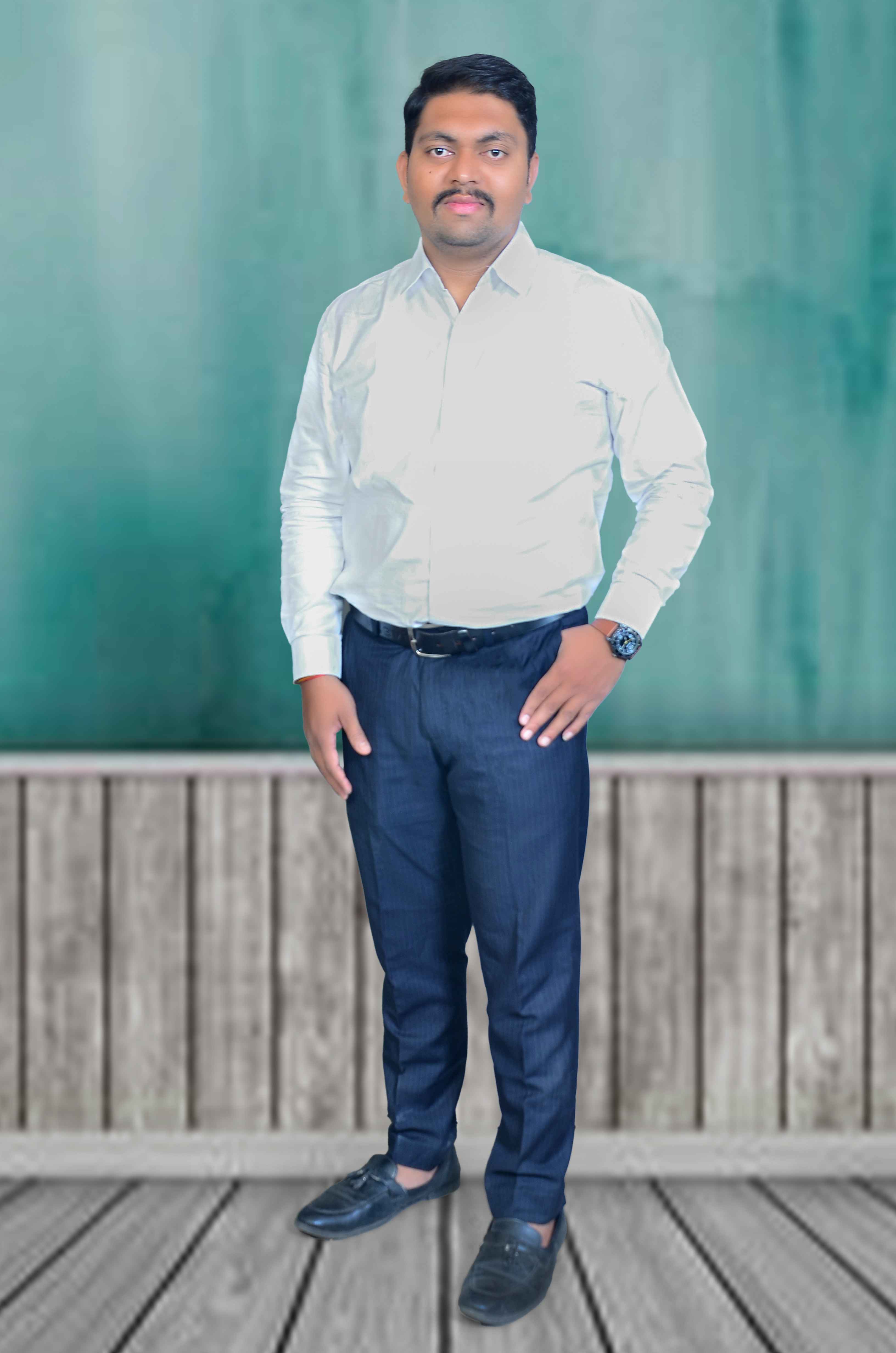 Click to see detail about Mr.  Jadhav