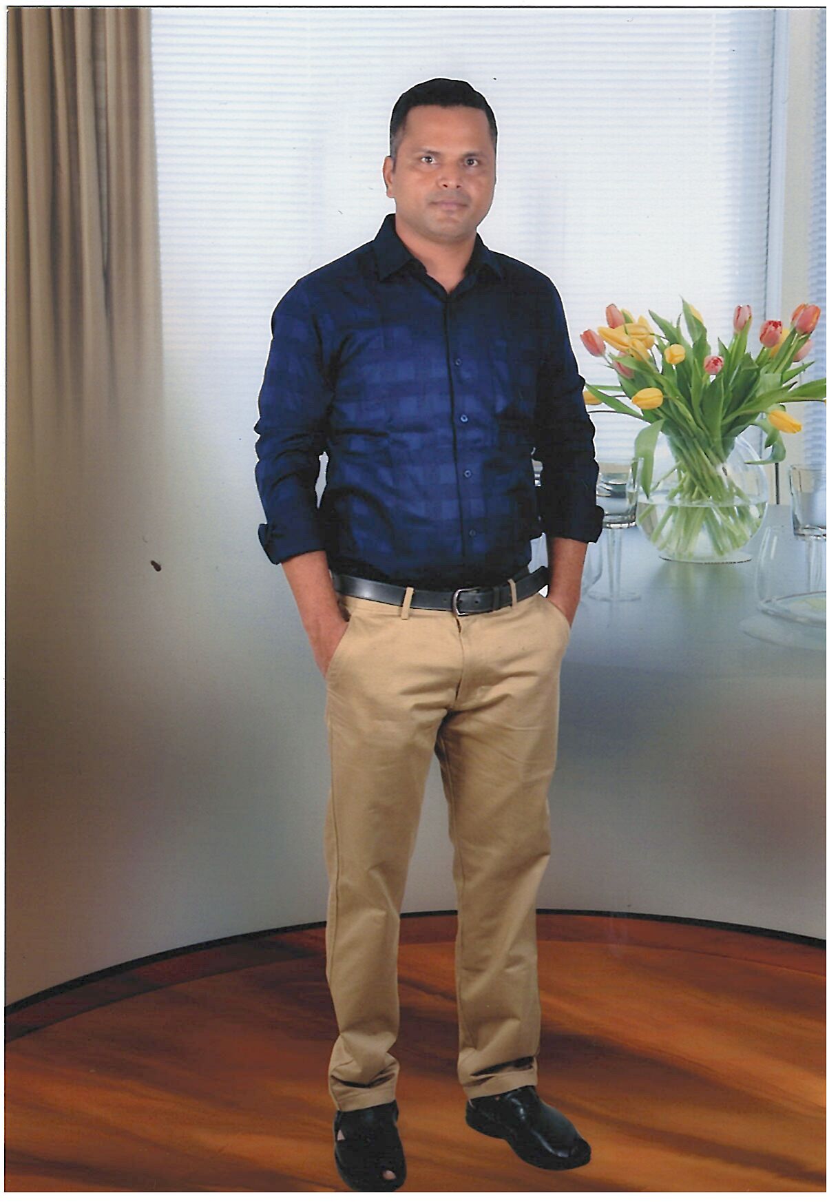 Click to see detail about Mr.  Anpat