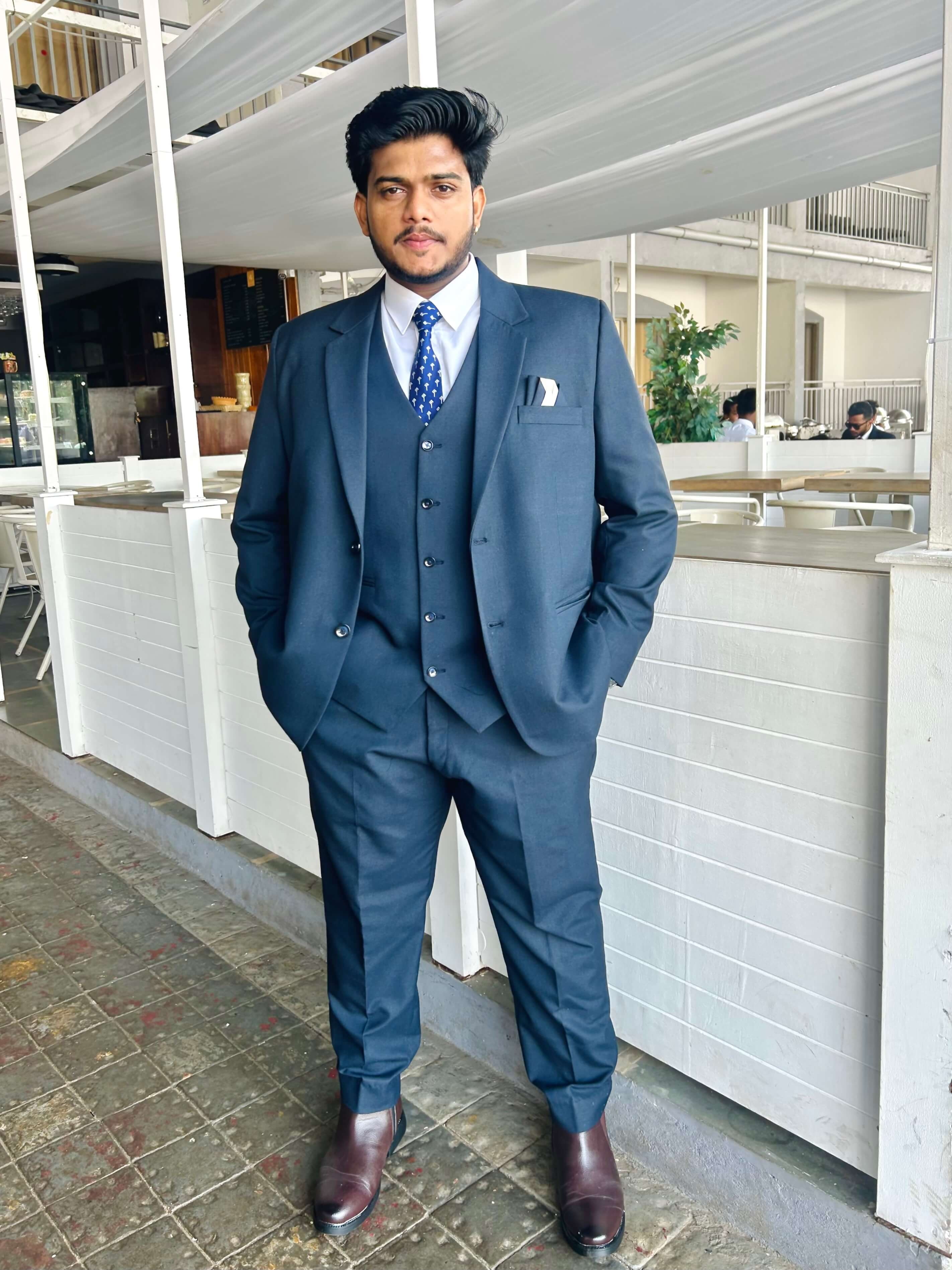 Click to see detail about Mr.  Todkar