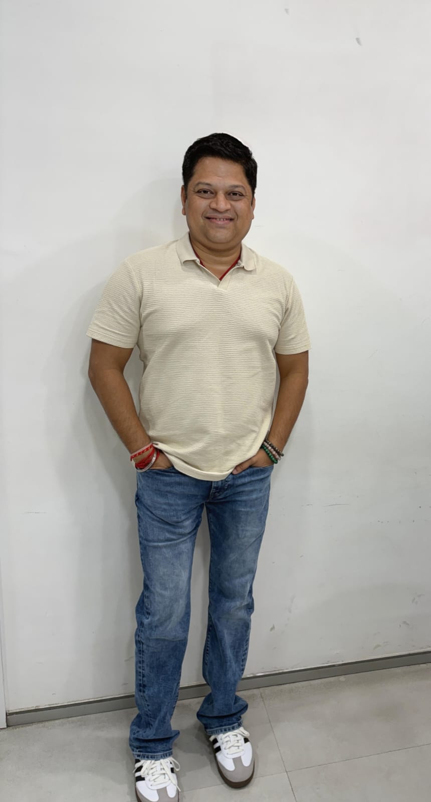 Click to see detail about Mr.  Gawade
