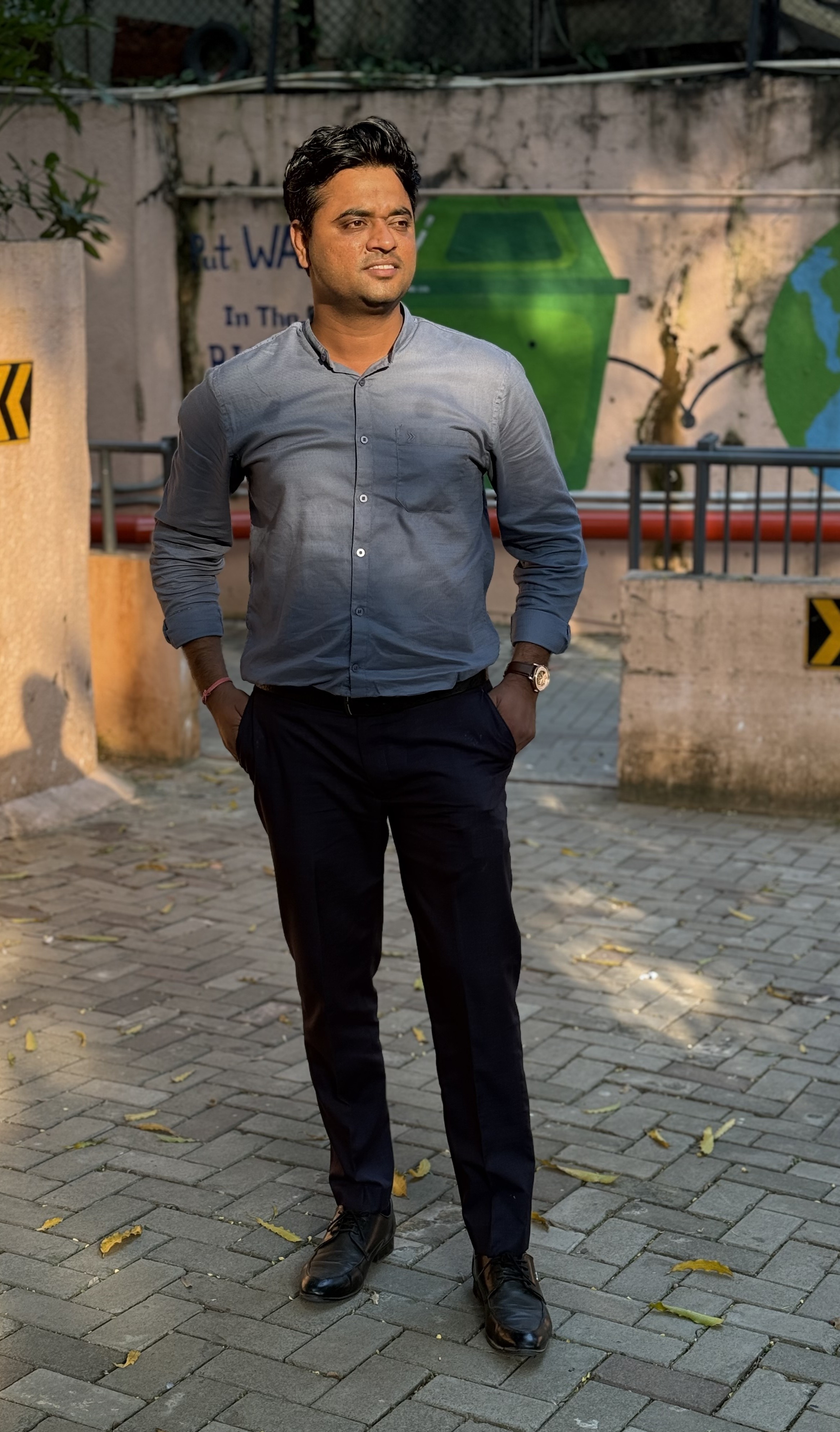 Click to see detail about Mr.  Shirke