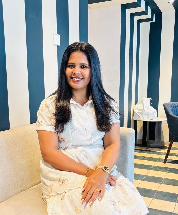 Click to see detail about Miss.  Mungse