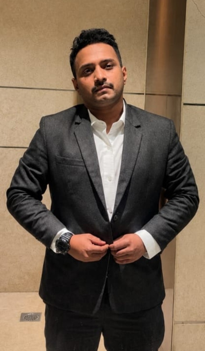 Click to see detail about Mr.  Dawale